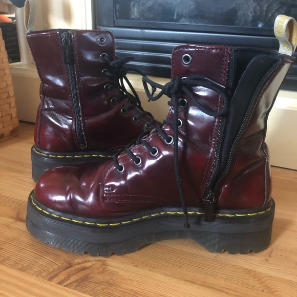 are doc marten boots true to size